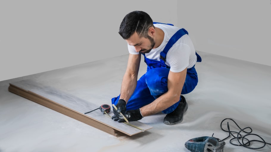 Renovierung mit Bodenverlegung